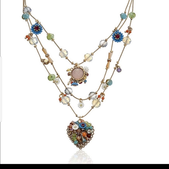 Betsey Johnson Weave and Sew Heart necklace. NWT - Picture 6 of 7